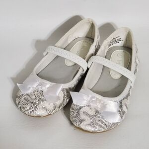 Trinkets Silver Lace Kids Dress Shoes with Bow